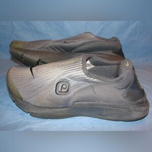 Nike Air Presto Chanjo Gray Waterproof Slip On Sneakers Shoes-Women’s 6-6.5